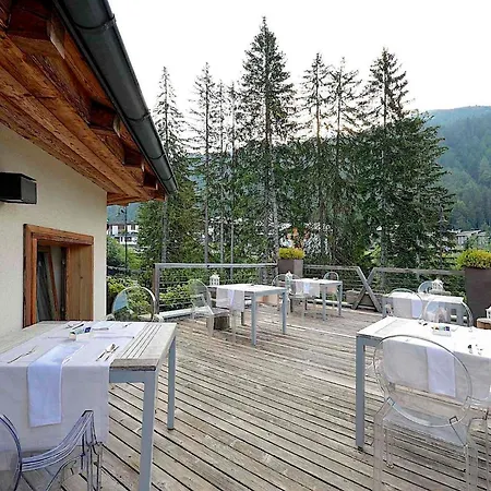 Dv Boutique & Hotell 4*