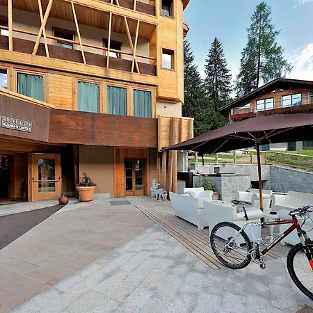 Dv Boutique & 4*